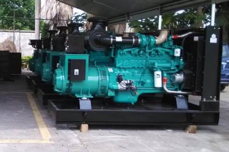 選擇寧波康明斯發電機組租賃商時需要注意哪些？
